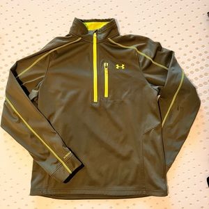 Under Armour Storm Golf Pullover Quarter Zip Dark Green and Ligjt Green